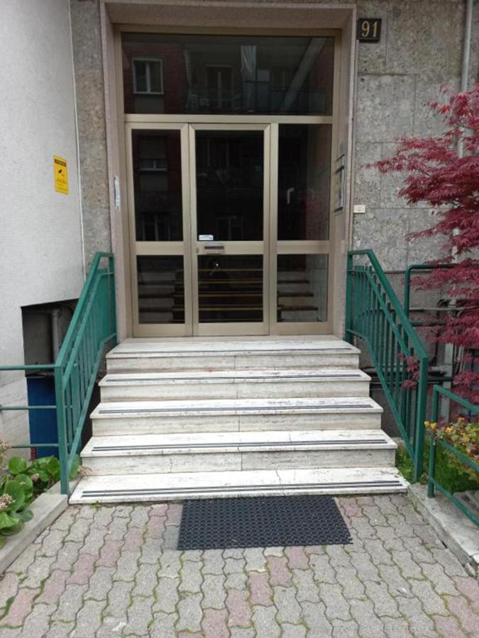 Appartamento 3 Camere Milano Centro Exteriör bild